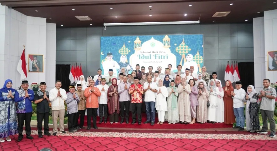 Momentum Idul Fitri, Pangdam VI/Mlw Bersilaturahmi Dengan Pj. Gubernur Kaltim