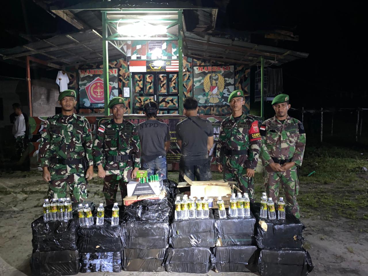 Penyergapan Brillian Satgas Yonzipur 8/SMG Berhasil gagalkan Penyelundupan Ratusan Botol Miras dan Munisi Rakitan.