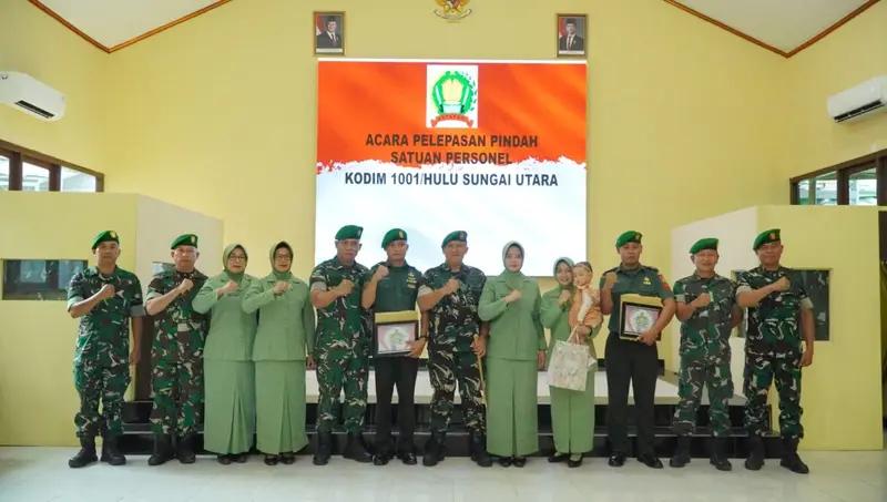 Dandim 1001/HSU-Blg Pimpin Acara Tradisi Pelepasan Anggota