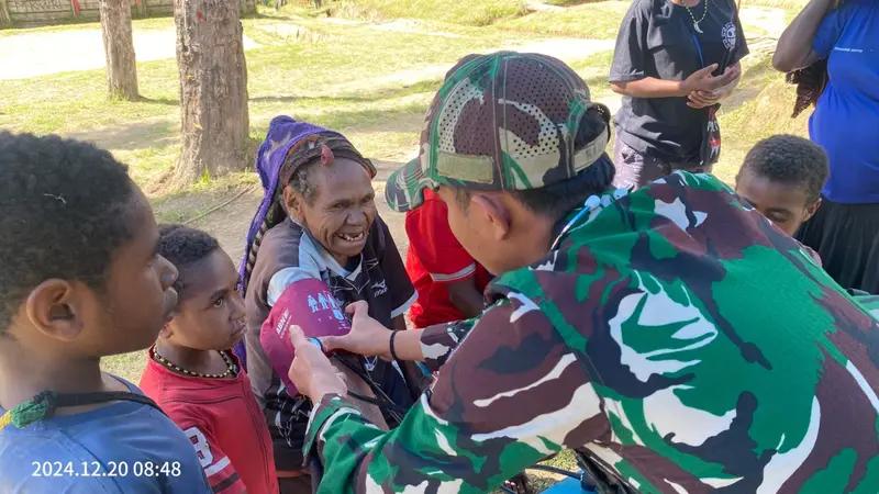 Satgas Yonif 614/Raja Pandhita Berikan Layanan Kesehatan Gratis Di Perbatasan RI – PNG