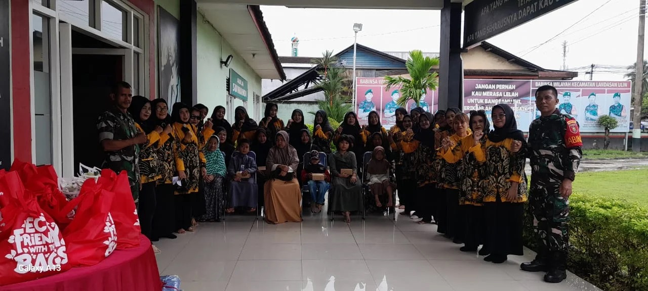 Berbagi Kebahagiaan Pada Hari Ibu, Aksi Berbagi Koramil 12/Lianganggang