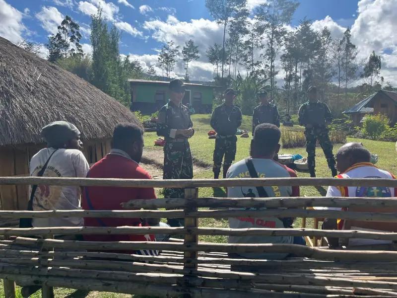 Satgas Yonif 614/RJP Berikan Dukungan Moral kepada Keluarga Almarhumah