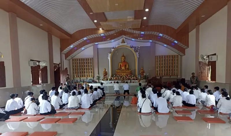 Pabung 1001/HSU-BLG Menghadiri Kegiatan Pengukuhan Perkawinan Secara Agama Budha (Kawin Massal) TA. 2024