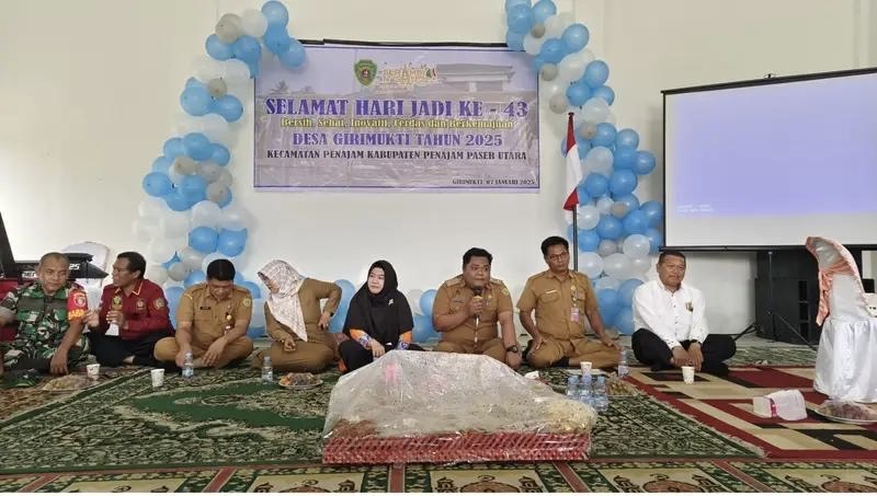 Babinsa Girimukti Bersama Bhabinkamtibmas Hadiri Hari Jadi KE-43 Desa Girimukti