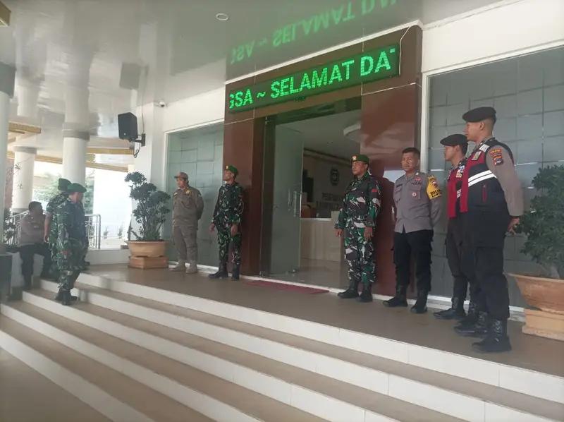 Sinergitas Pengamanan Penetapan Pasangan Calon Bupati dan Wakil Bupati Tapin Terpilih Tahun 2024