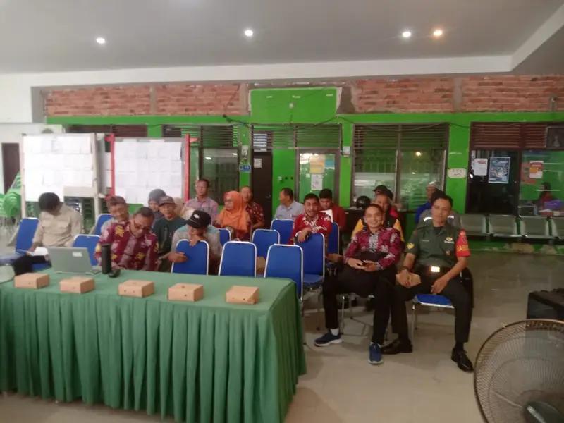 Babinsa Koramil 07/Talisayan, Dampingi Tim Evaluasi Kecamatan