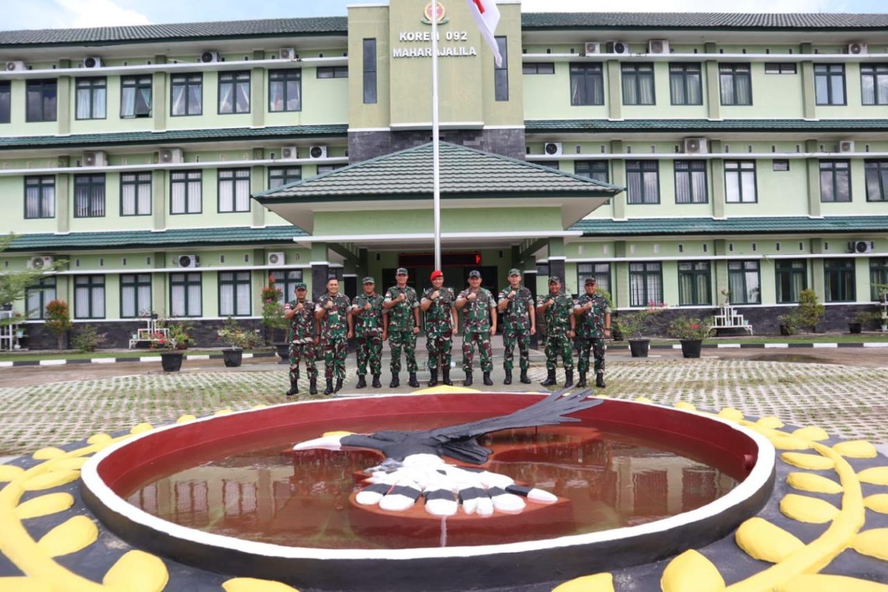 Korem 092/Mrl Terima Kunjungan Kerja Wadanjen Kopassus
