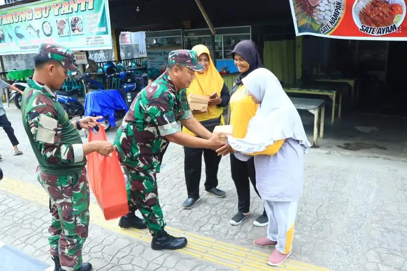 Kodim 0908/Bontang Berbagi Dalam Jum’at Berkah