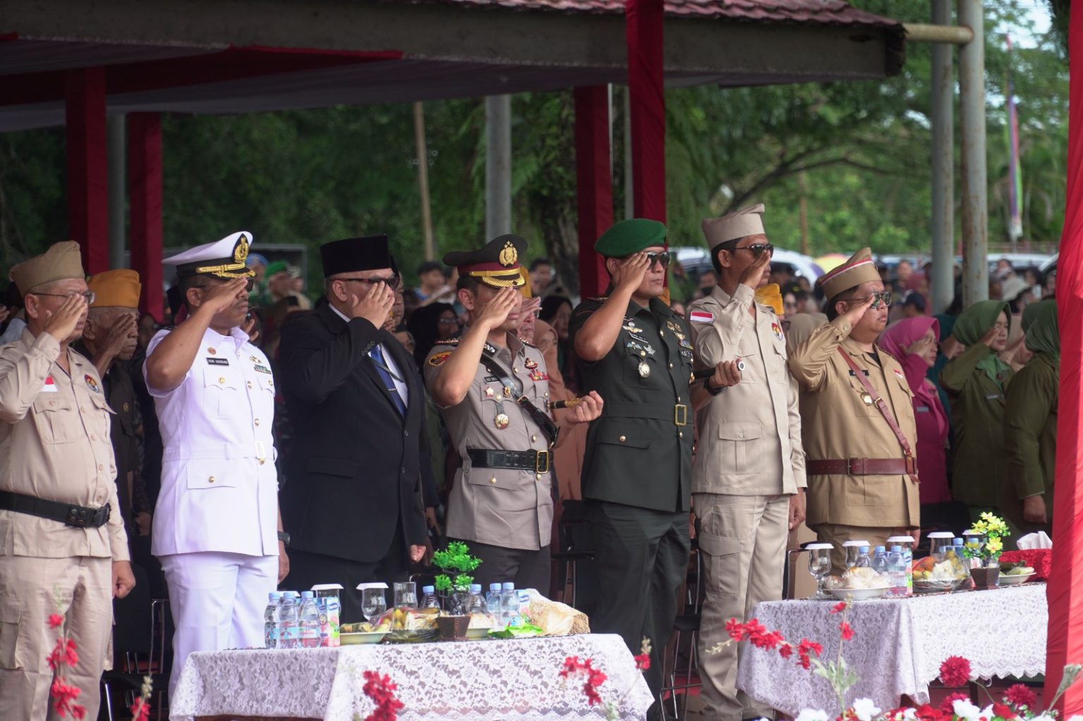 Danrem 091/ASN : Sebagai Bangsa yang Besar, Harus Menghargai Jasa Para Pahlawan