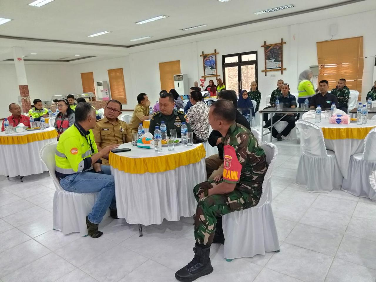 Kasdim 0904/Paser Hadiri Kegiatan Opening Ceremony Fresh Operator Training Program Di Batu Sopang