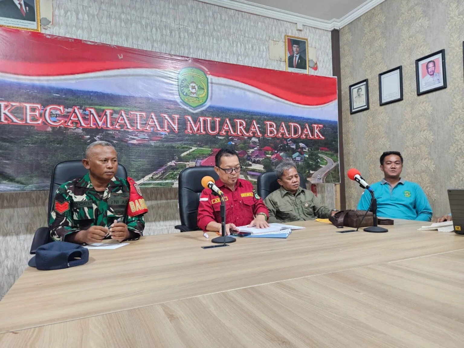 Babinsa Desa Badak Mekar Hadiri Mediasi Sengketa Lahan di Wilayah Binaan