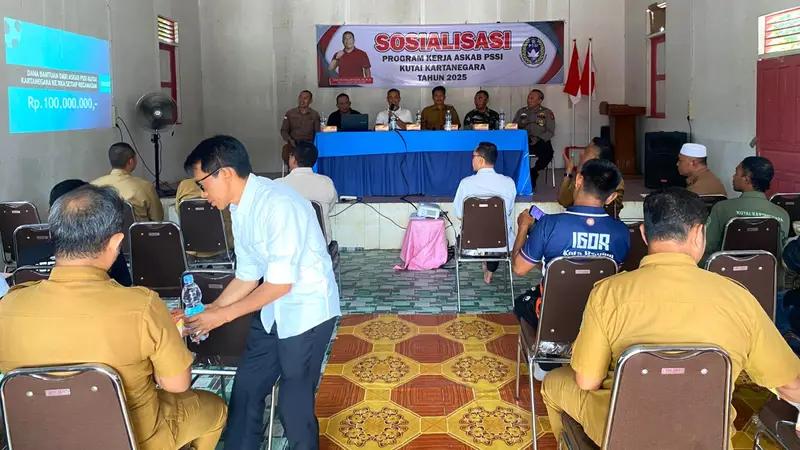 Babinsa Koba Darat Hadiri Sosialisasi Terkait Program Kerja Askab dan Turnamen Sepak Bola