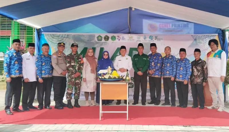 Babinsa Koba Ulu Hadiri Milad Ke 42 Madrasah Aliyah Negeri 1