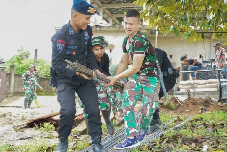 Sinergitas TNI-Polri Sukseskan Progam TMMD 123 Di Kota Tarakan