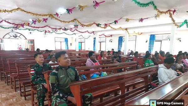 Perkuat Sinergi TNI dan Masyarakat, Satgas Yonif 611/Awang Long Melaksanakan Anjangsana Sekaligus Ibadah Bersama