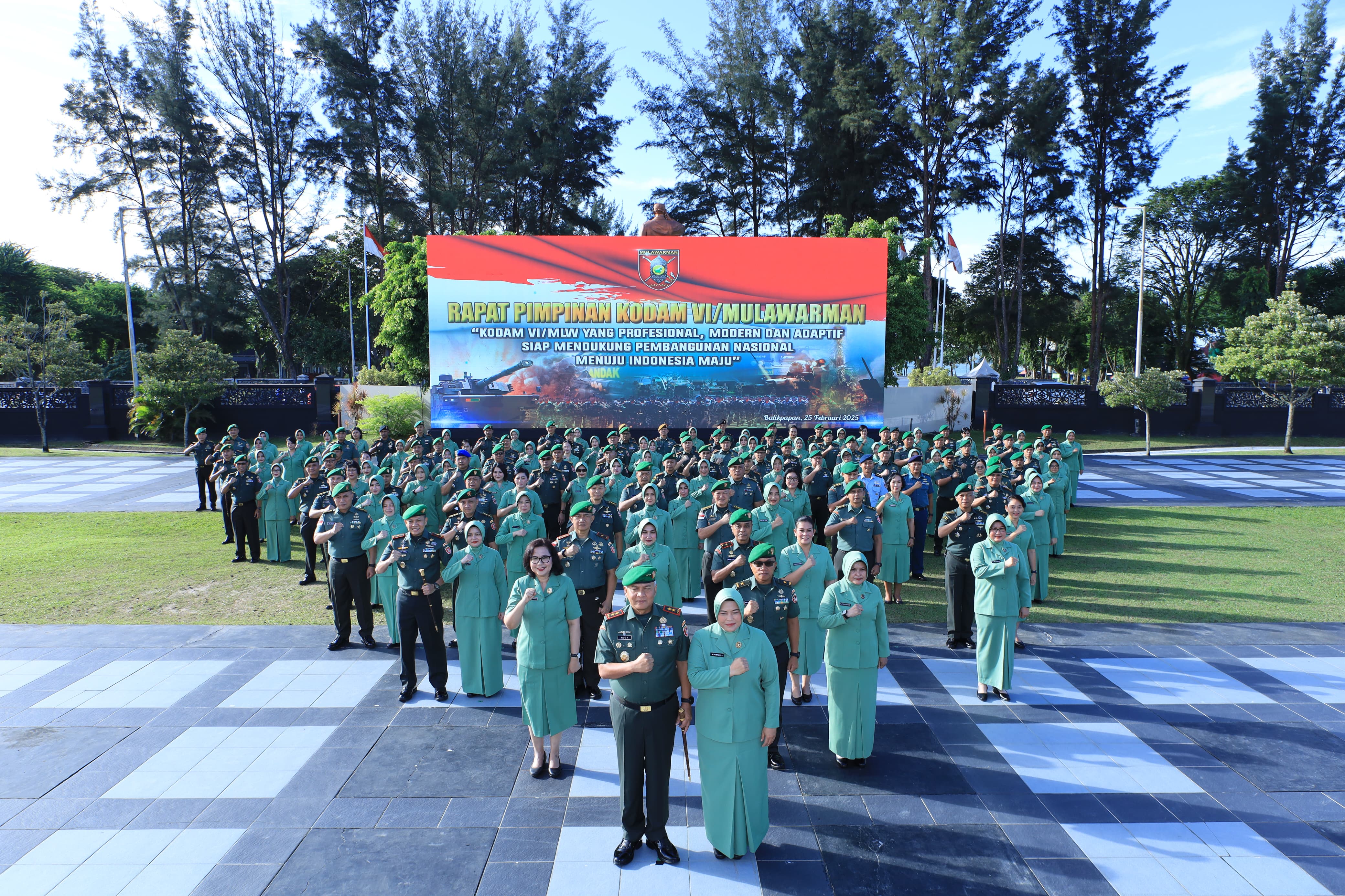 Rapim Kodam VI/Mulawarman Tahun 2025: Memantapkan Profesionalisme dan Kesiapsiagaan Prajurit