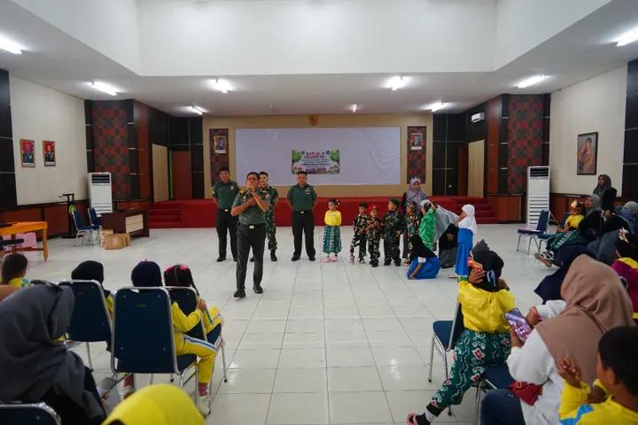 Makodim 1022/Tanah Bumbu Terima Kunjungan TK Negeri Pembina Sukadamai, Kenalkan Profesi TNI Sejak Dini