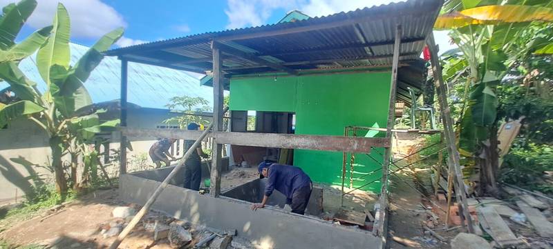 Mengejar Asa di Perbatasan: TMMD 124 Sulap Rumah Bapak Jailani di Nunukan