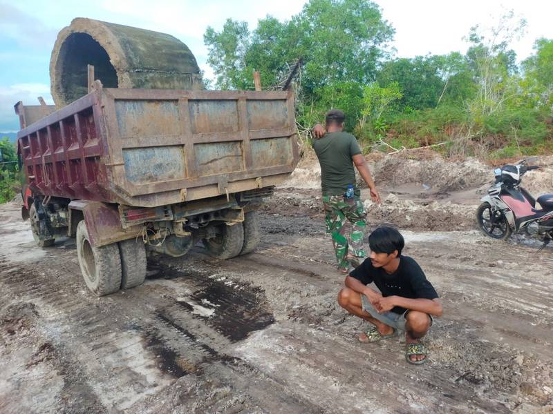 TNI Manunggal Membangun Desa di Nunukan: Gorong-gorong Mendekati Tuntas, Siap Bangun Jalan Utama