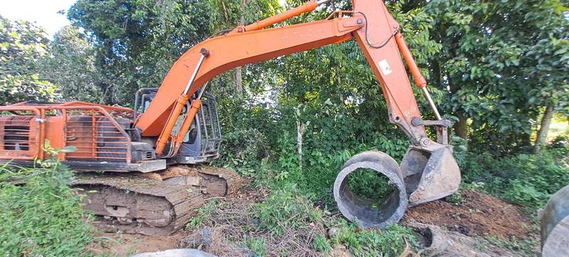 Kodim 0911/Nunukan Manfaatkan Truk dan Ekskavator untuk Rampungkan Gorong-gorong TMMD 124