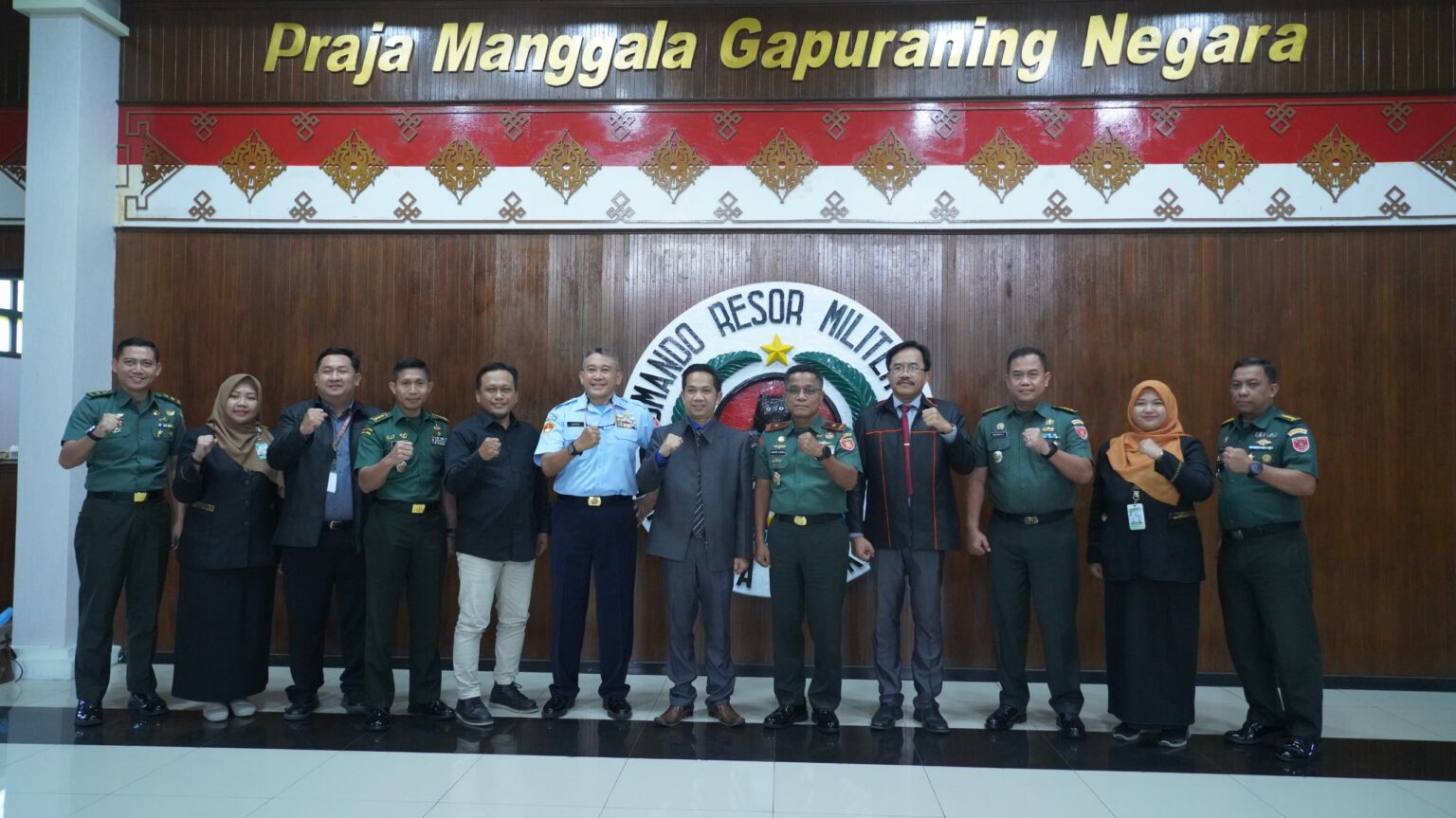 Membangun Karakter Siswa : Audiensi SMAN 10 Samarinda dengan Danrem 091/ASN