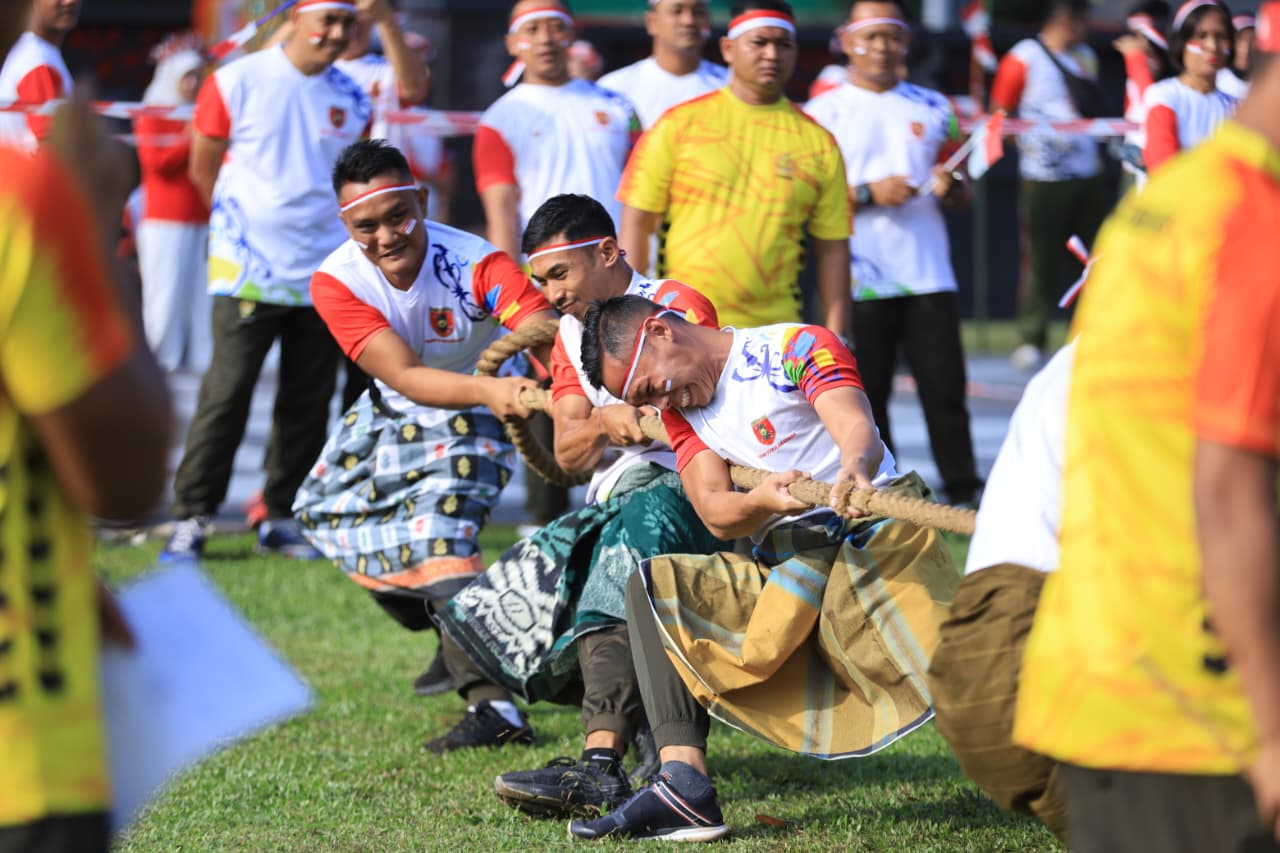 Meriah! Kodam VI/Mulawarman Gelar Lomba dan Pawai HUT Kemerdekaan RI ke-80