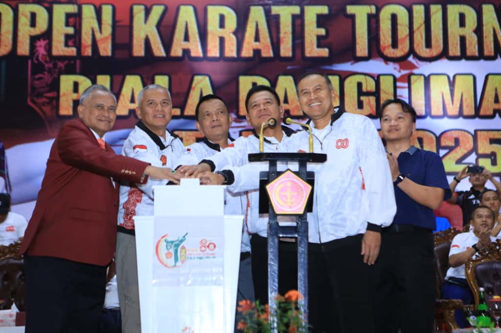 Resmi Dibuka, 2.775 Karateka Indonesia Ramaikan Piala Panglima TNI di Dome Balikpapan