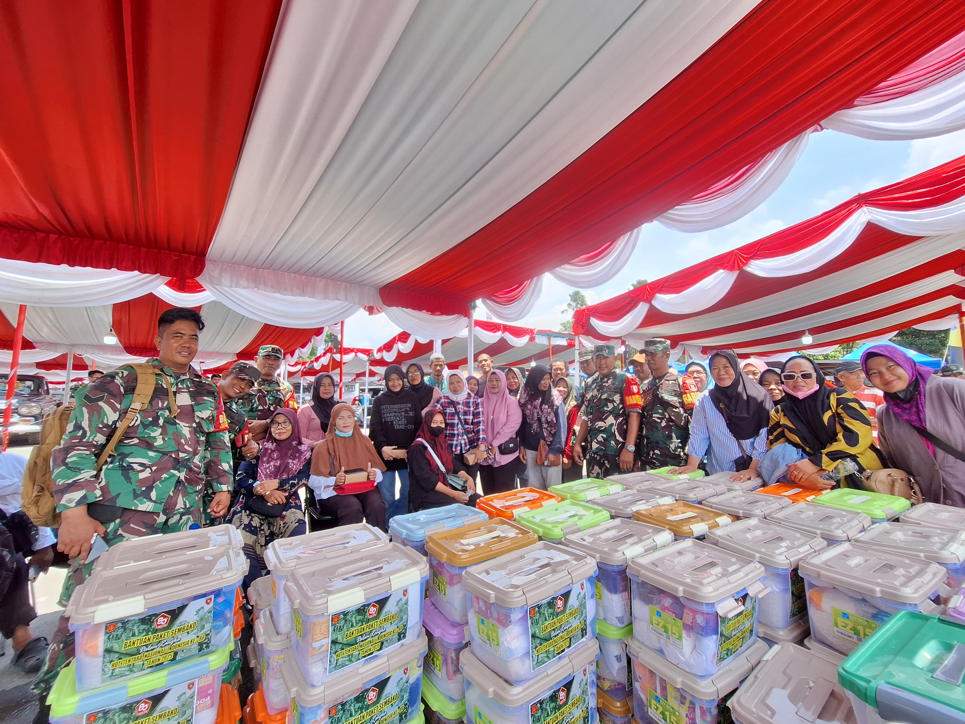 Hujan dan Terik, Tak Menyurutkan Semangat Babinsa dan Warga Menyemarakkan HUT ke-80 TNI di BSCC Dome Balikpapan