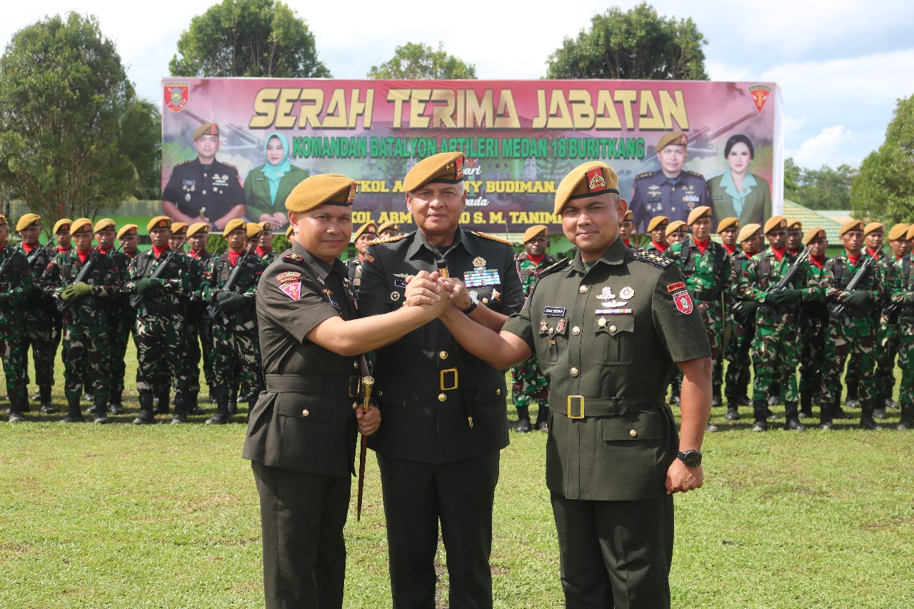 Pangdam VI/Mulawarman Pimpin Sertijab Danyonarmed 18/Buritkang, Tegaskan Semangat Pembaruan Satuan