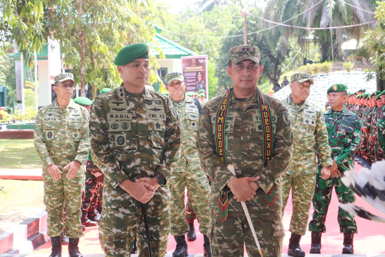 Pangdam VI/Mulawarman di Kutai Timur: Prajurit Harus Jadi Solusi dan “Emas” di Tengah Rakyat