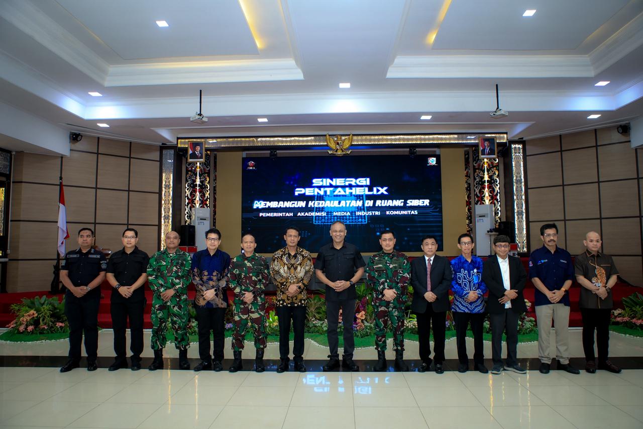 Perkuat Kedaulatan Digital, Kodam VI/Mlw Gelar Seminar Augmentasi Siber Berbasis Pentahelix