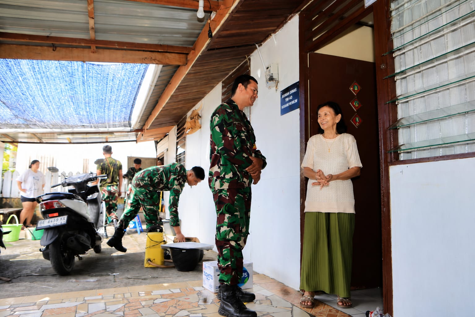 Kodam VI/Mulawarman Kembali Dampingi Proses Relokasi Warga Rumdis Sumber Rejo Secara Humanis