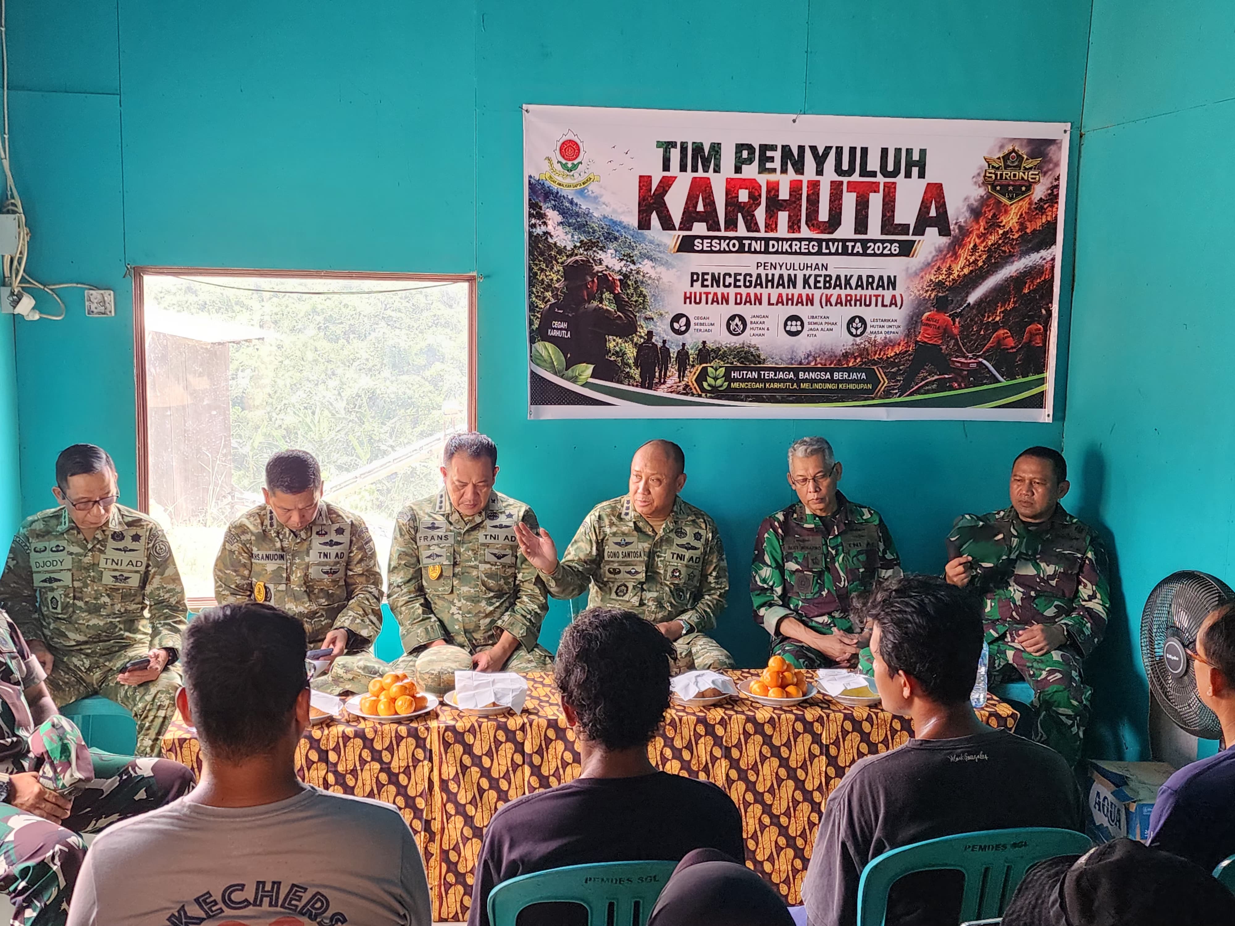 Tim Penyuluh TNI Gelar Penyuluhan Penanganan Karhutla di Kodim Jajaran Kodam VI/Mlw